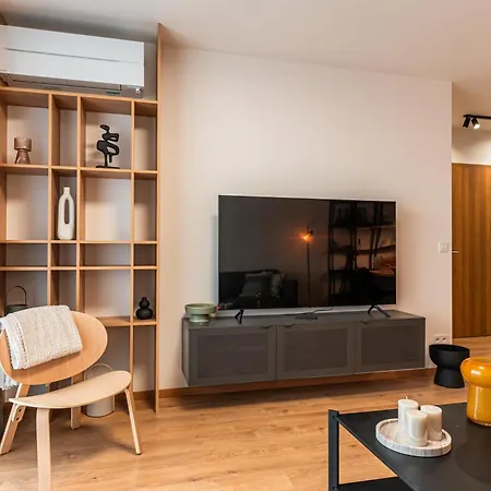 Luxury Center - Parking Included Kösice