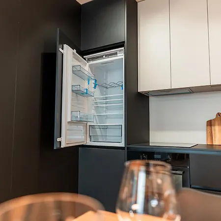 Luxury Center - Parking Included Daire *