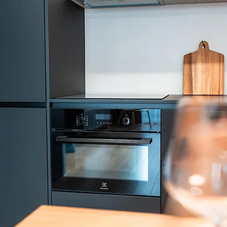 Luxury Center - Parking Included Daire