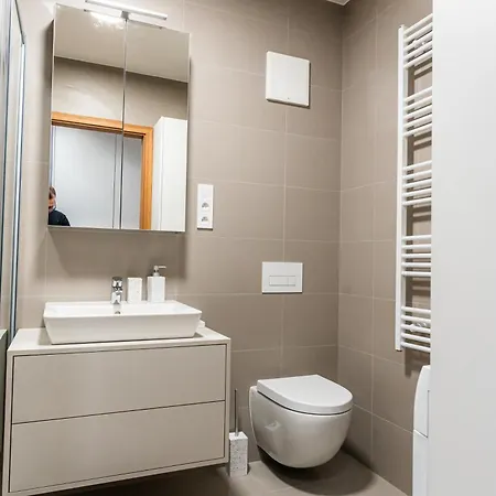 Luxury Center - Parking Included